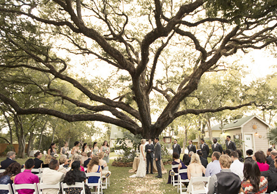 Outdoor Fall Texas wedding |  photos by Mustard Seed Photography | 100 Layer Cake