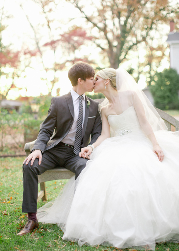 Sassi Holford wedding dress | Photo by Jeremy Harwell | 100 Layer Cake