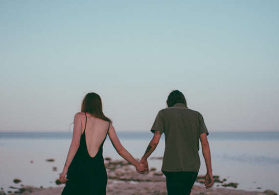 surprise proposal at Salton Sea State Park | photo by Lace and Likes | 100 Layer Cake 