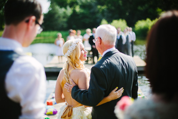 A Beautiful Mess wedding of Emma and Trey | photos by Arrow and Apple | 100 Layer Cake