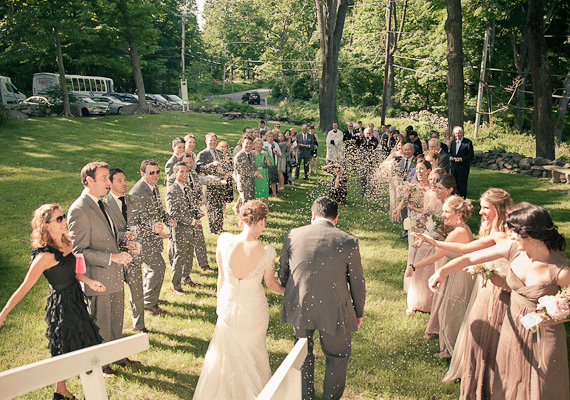 Intimate upstate New York wedding | photos by Gary Ashley with the Wedding Artists Collective | 100 Layer Cake