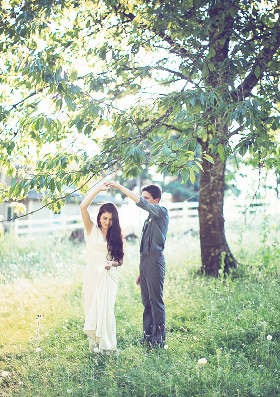 Rustic Oregon wedding | photo by Anthem Photography | 100 Layer Cake