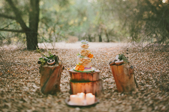 Bohemian woodland wedding inspiration | photo by Laura Goldenberger Photography | 100 Layer Cake 