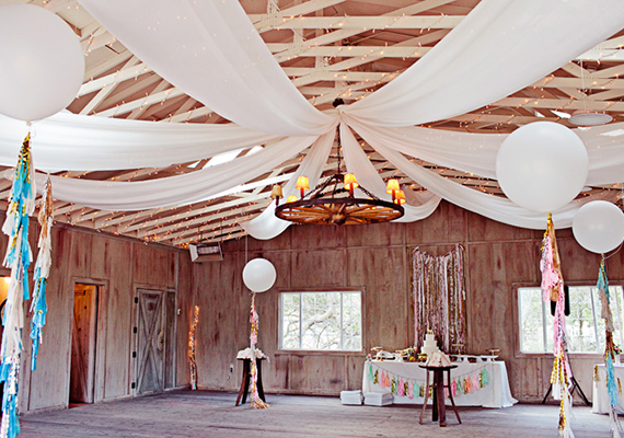 100 Layer Cake's favorite wedding decor installations of 2013 | Read more.. http://www.100layercake.com/blog/?p=65868