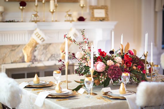  Christmas wedding and party inspiration | photo by Maru Photography | 100 Layer Cake