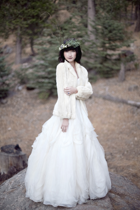 Winter Woodland Wedding inspiration | photo by Meghan Kay Sadler | 100 Layer Cake