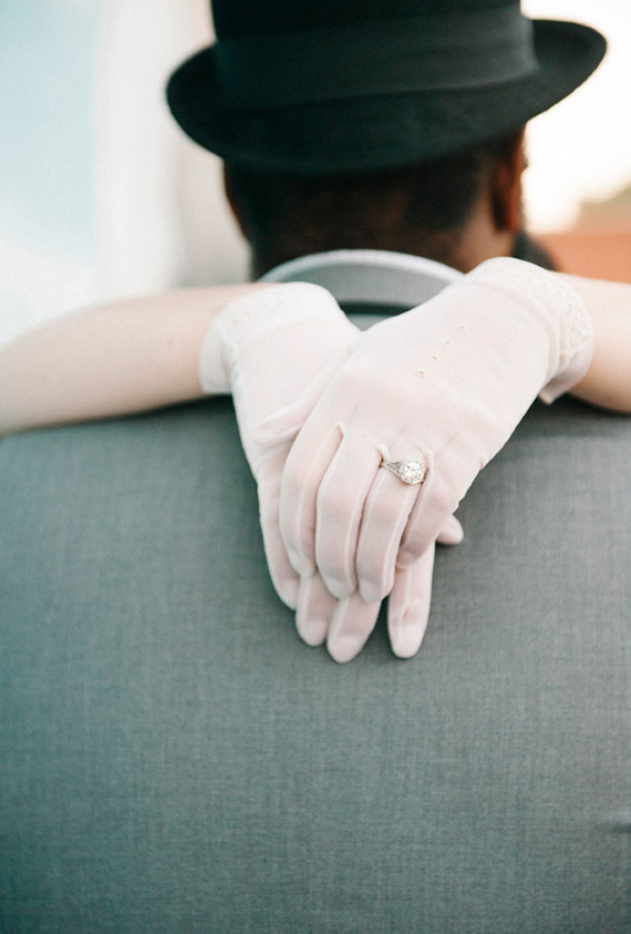 Wedding gloves | Photo by Brooke Schultz Photography | Read more - http://www.100layercake.com/blog/?p=68017