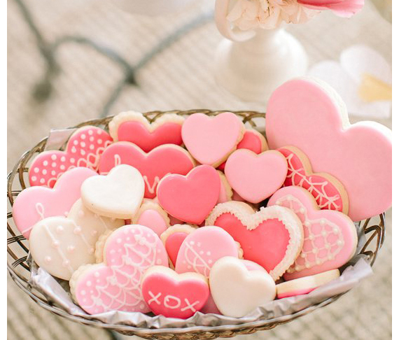 Heart decor ideas | 100 Layer Cake