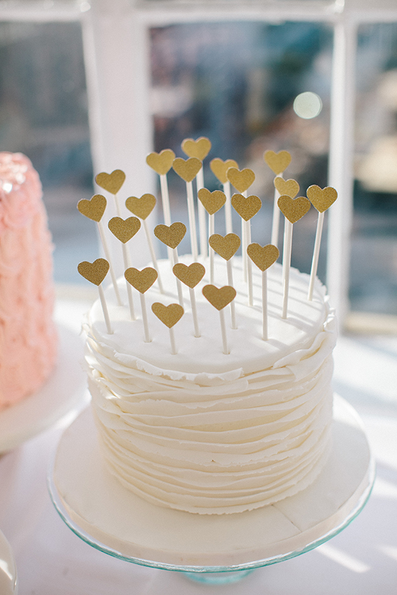 Heart cake toppers | Photo by Sylvia Photography | Read more - http://www.100layercake.com/blog/?p=68388