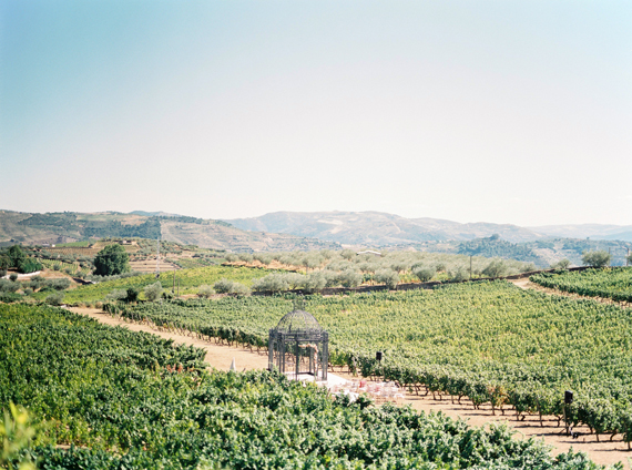 Elegant Portugal wedding | Photo by André Teixeira from Branco Prata | Read more - http://www.100layercake.com/blog/?p=70468