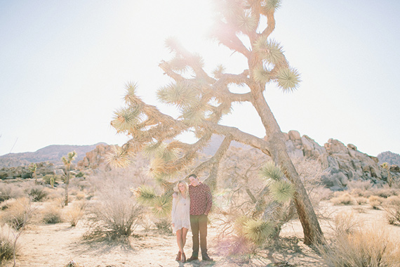 Joshua Tree engagement shoot | Photo by Laura Goldenberger Photography | Read more - http://www.100layercake.com/blog/?p=72038