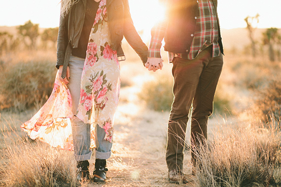 Joshua Tree engagement shoot | Photo by Laura Goldenberger Photography | Read more - http://www.100layercake.com/blog/?p=72038