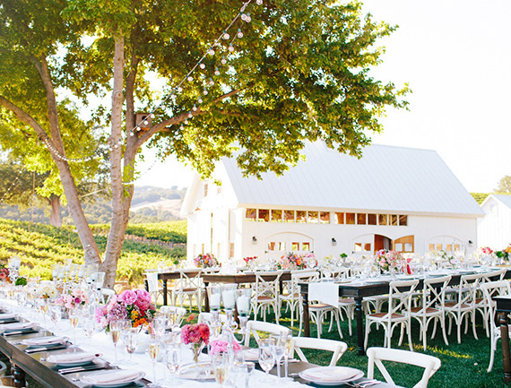 California vineyard wedding | Photo by Annie McElwain Photography | Read more -  http://www.100layercake.com/blog/?p=70955
