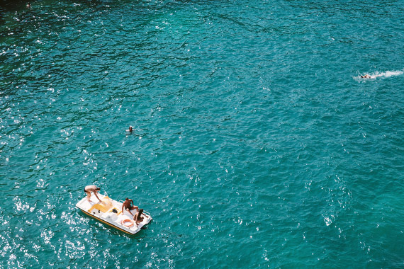 Coastal Italian wedding | Photos by Studio A Q | Read more -  http://www.100layercake.com/blog/?p=71055