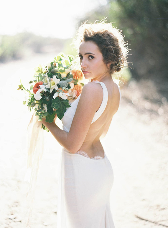 Bohemian spring bridal fashion | Photo by Ashley Kelemen | Read more - http://www.100layercake.com/blog/?p=73094