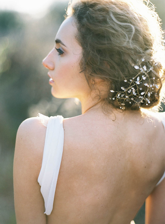 Bohemian spring bridal fashion | Photo by Ashley Kelemen | Read more - http://www.100layercake.com/blog/?p=73094