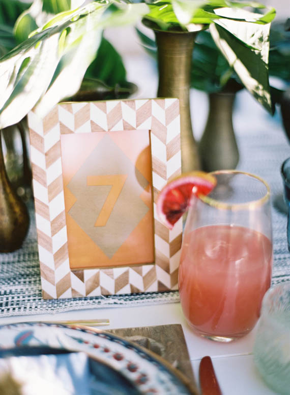 Tropical Summer wedding ideas | Photo by Ashley Kelemen | Event Design Sweet Emilia Jane | Read more - http://www.100layercake.com/blog/?p=72565