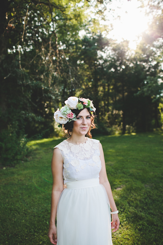 Upstate New York camp themed wedding | Photo by Tin Sparrow Studio | Read more - http://www.100layercake.com/blog/?p=72432