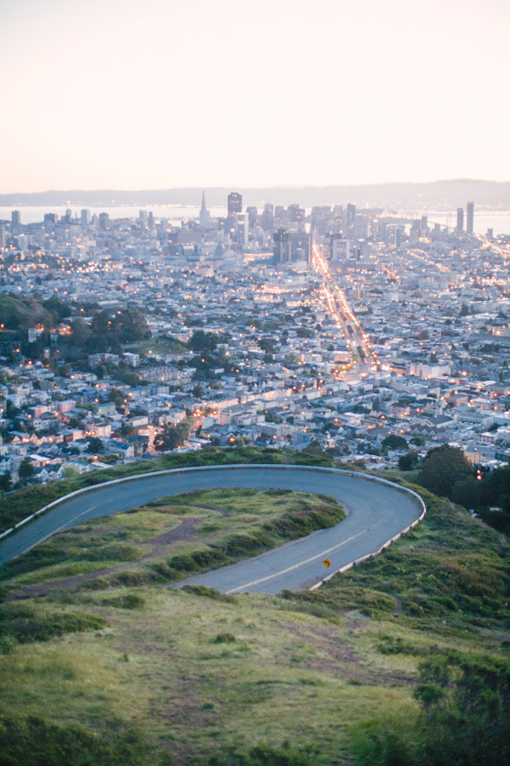 Sunrise engagement at Twin Peaks | Photo by Evangeline Lane | 100 Layer Cake