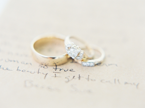 Gold wedding ring and band | Photo by Michelle Boyd Photography | Read more - http://www.100layercake.com/blog/?p=74110