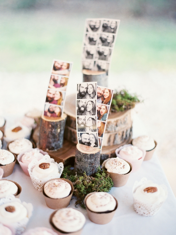 Rustic organic Austin Texas wedding | Photo by Michelle Boyd Photography | Read more - http://www.100layercake.com/blog/?p=74110