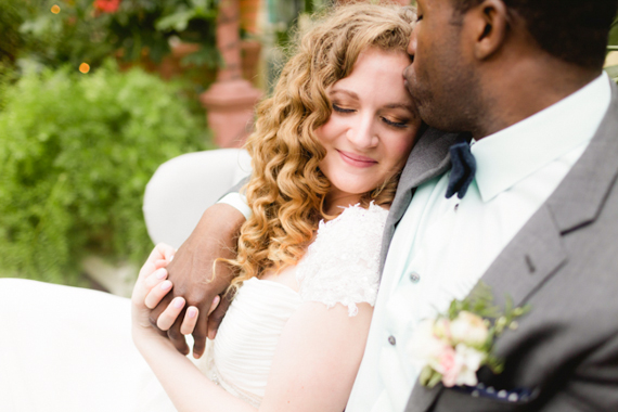 Romantic greenhouse wedding inspiration | Photo by Kate Hubler Photography | Read more - http://www.100layercake.com/blog/?p=75305