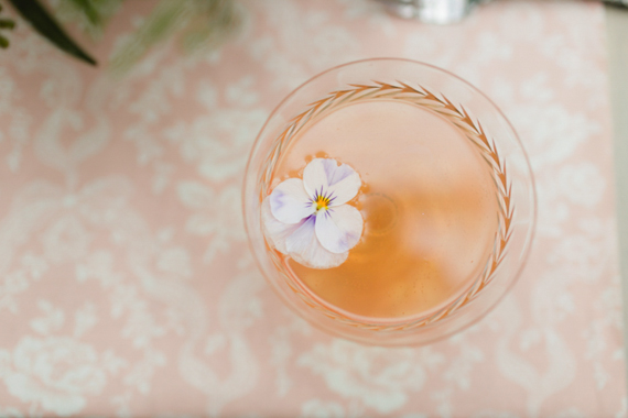 Romantic greenhouse wedding inspiration | Photo by Kate Hubler Photography | Read more - http://www.100layercake.com/blog/?p=75305