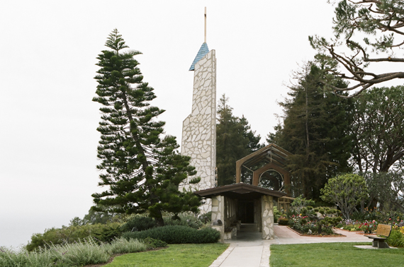 Earthy wedding inspiration at The Wayfare Chapel | Photo by Brian Tropiano Photo | Read more - http://www.100layercake.com/blog/?p=76635