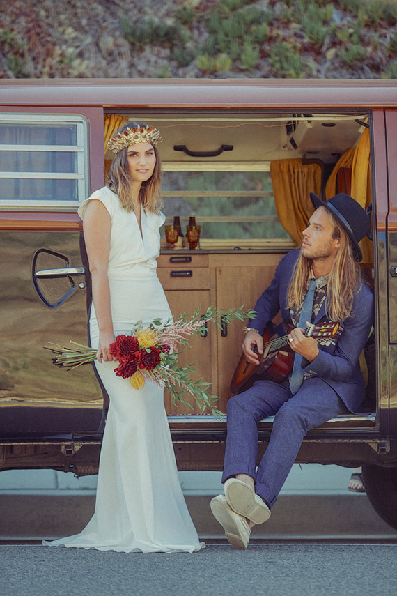 Southern California road trip elopement | Photo by Hailley Howard | Read more - http://www.100layercake.com/blog/?p=77465