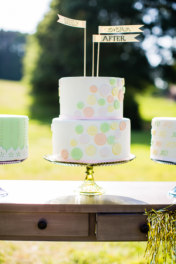 Whimsical spring and summer wedding ideas | Photo by Robyn Van Dyke | Read more - http://www.100layercake.com/blog/?p=76949