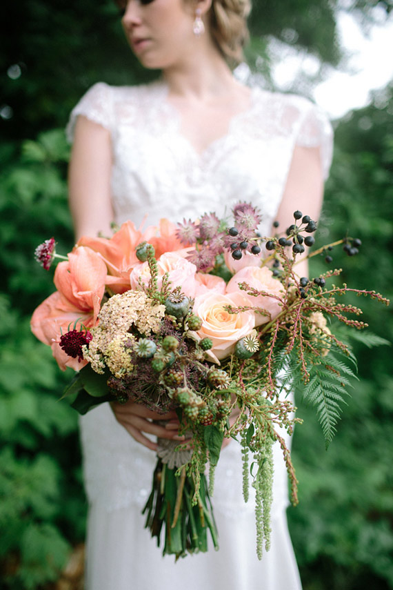 Peach and Blackberry wedding inspiration | Photo by oney Bee Photography | Read more - http://www.100layercake.com/blog/?p=79175