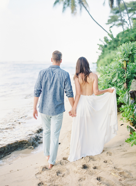 Hawaiian engagement shoot | Photo by  The Great Romance Photography | 100 Layer Cake