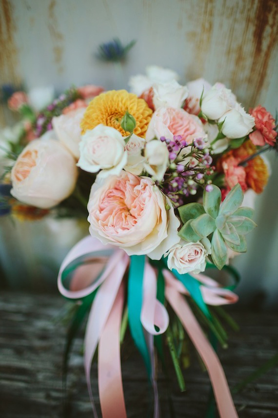 Rustic farmhouse vow renewals | Photo by  TESSA J | Read more - http://www.100layercake.com/blog/?p=78358