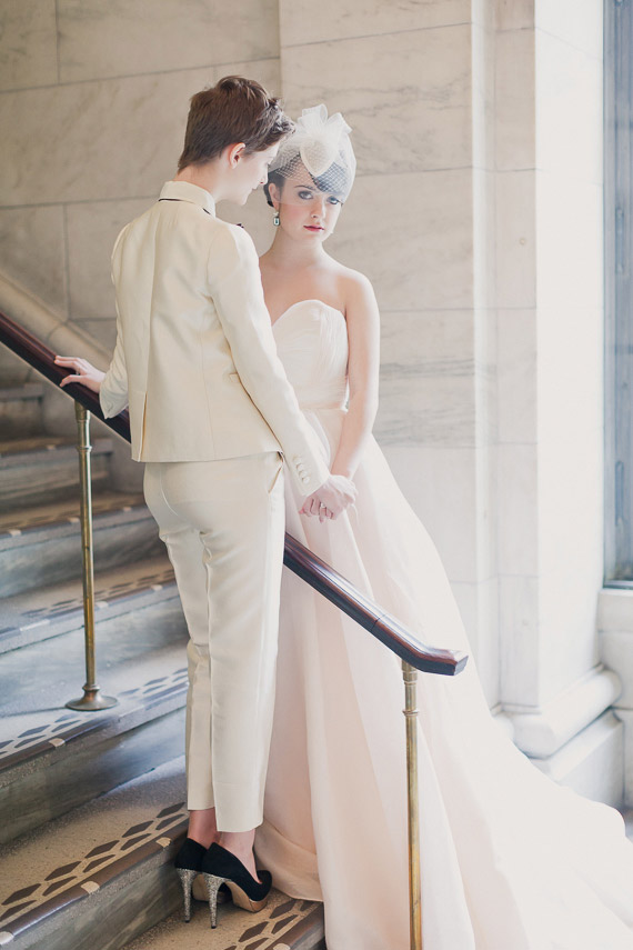 Winter wedding inspiration at the New York Public Library | Photo by His and Her weddings | Read more - http://www.100layercake.com/blog/?p=79390