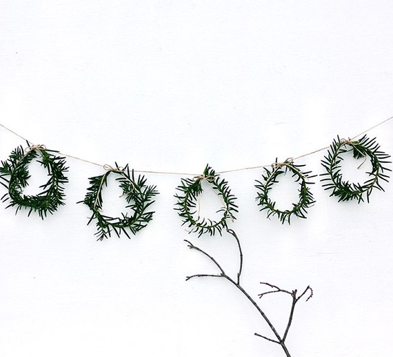 Mini wreath garland DIY | 100 Layer Cake