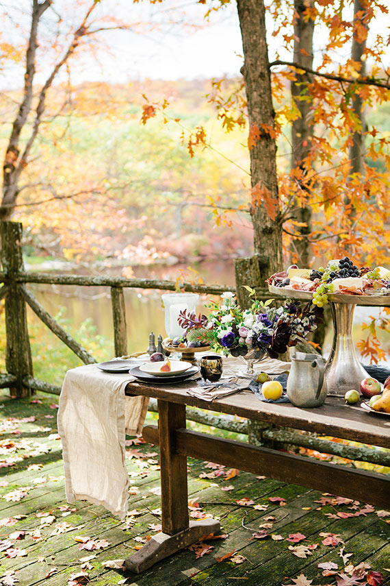Fall entertaining inspiration | Photo by Shannen Natasha Photography of The Wedding Artist Collective | Read more - http://www.100layercake.com/blog/?p=81985