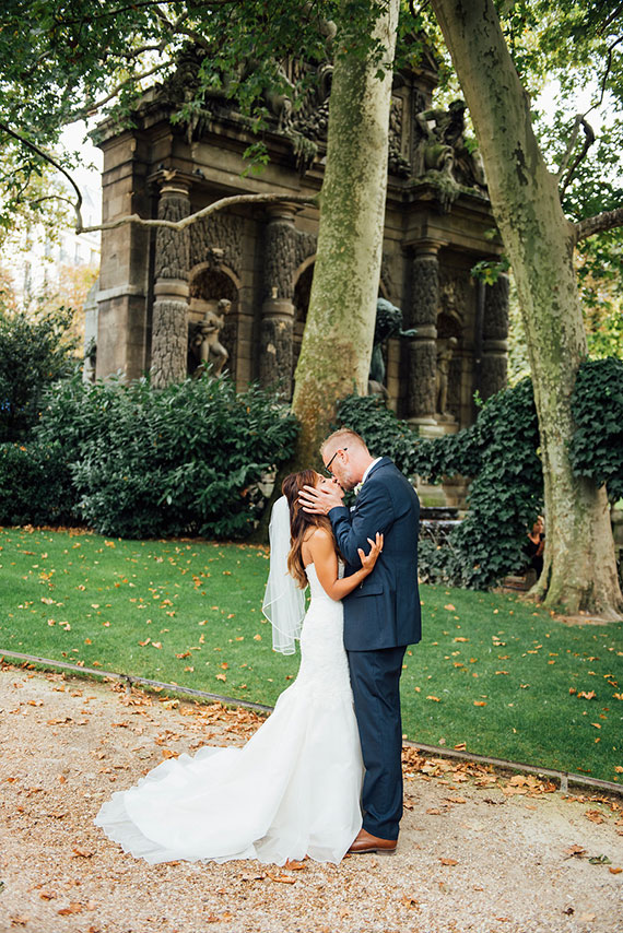 Paris elopement | Photo by Katie Mitchell Photography | 100 Layer Cake