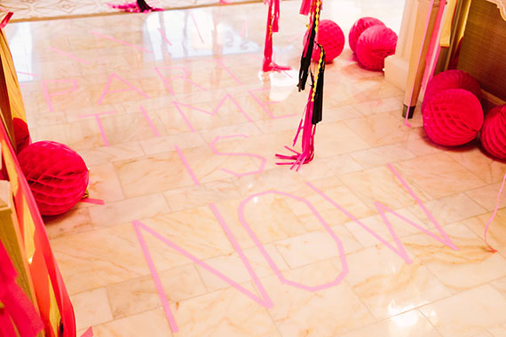 Las Vegas Bachelorette Party | Photo by Jennifer Young Studio | Design by Geronimo Balloons | Read more: http://www.100layercake.com/blog/2015/02/02/las-vegas-bachelorette-party-pink-gold-geronimo-balloons/