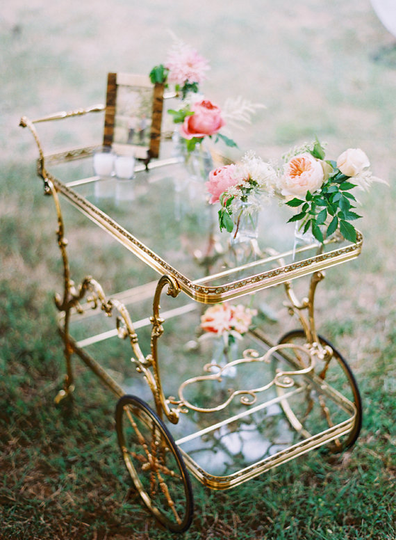 Romantic fall Mississippi wedding | Photo by Cassidy Carson Photography | Read more - http://www.100layercake.com/blog/?p=85074