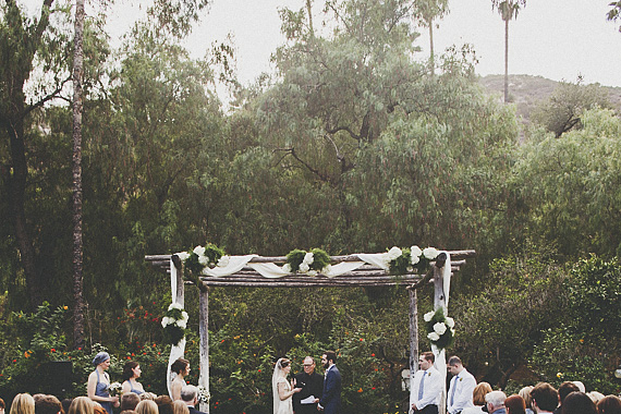 Romantic Art Deco California wedding | Photo by  Gantes Co Photography  | Read more -  http://www.100layercake.com/blog/wp-content/uploads/2015/02/art-deco-san-francisco-wedding
