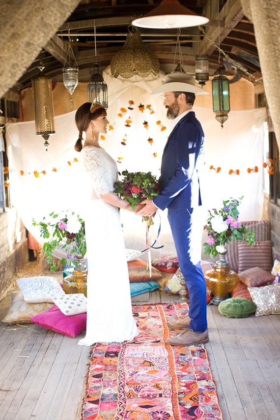 Rustic Moroccan wedding inspiration | Photo by Katie Beverley | Read more -  http://www.100layercake.com/blog/wp-content/uploads/2015/03/Rustic-moroccan-wedding-inspiration