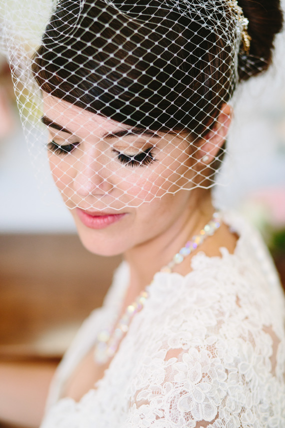 Birdcage Vail | Photo by Mary Costa Photography | Read more - http://www.100layercake.com/blog/wp-content/uploads/2015/04/DIY-Elysian-Los-Angeles-Wedding