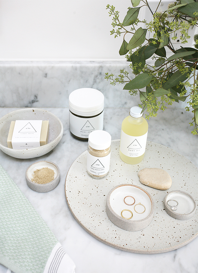 s/he organic bath products giveaway