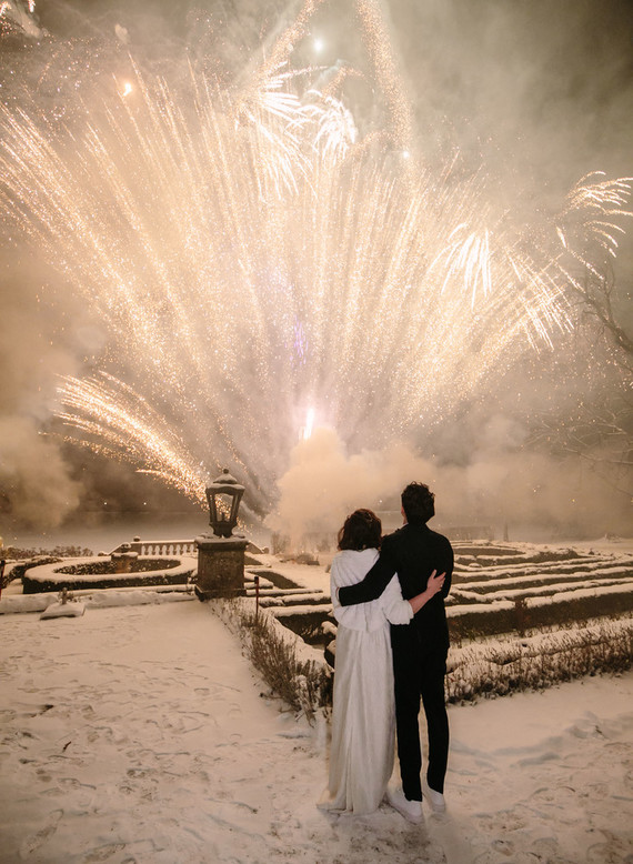 Snowy Christmas wedding