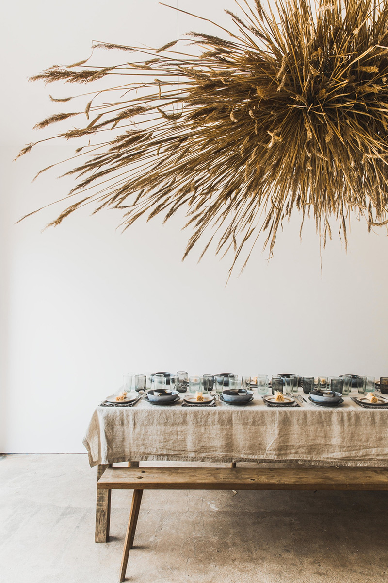 dried grass table installation