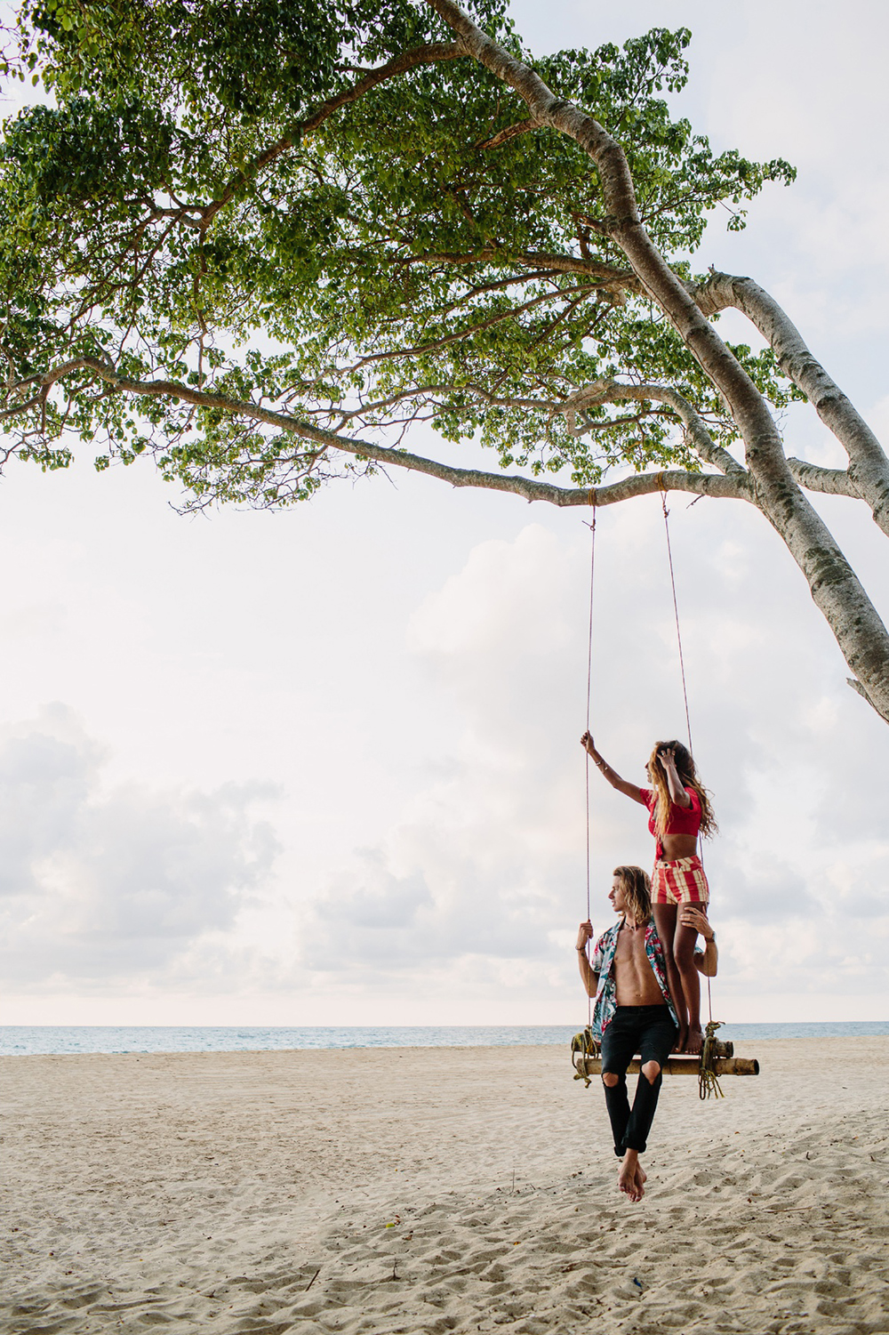 Sayulita Mexico couples session by Taryn Baxter