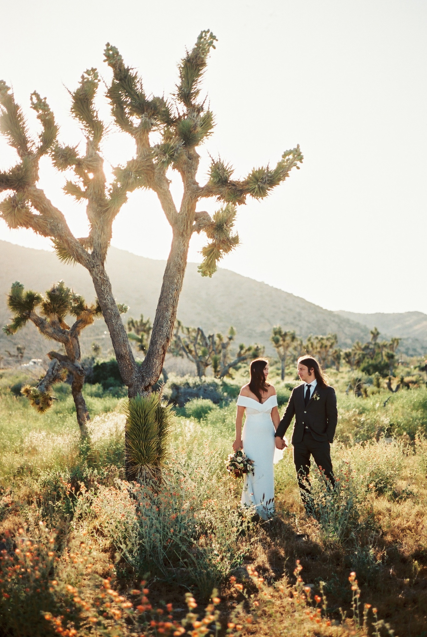 Pioneertown wedding by Laura Goldenberger - unique desert wedding venues