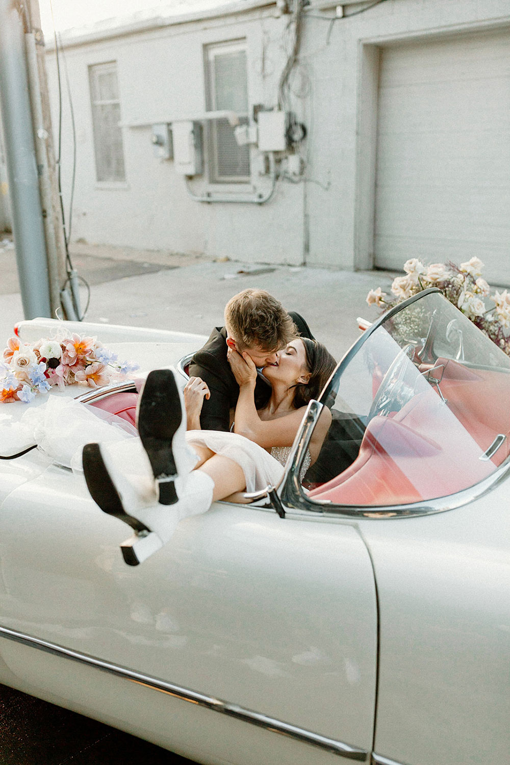 romantic urban elopement