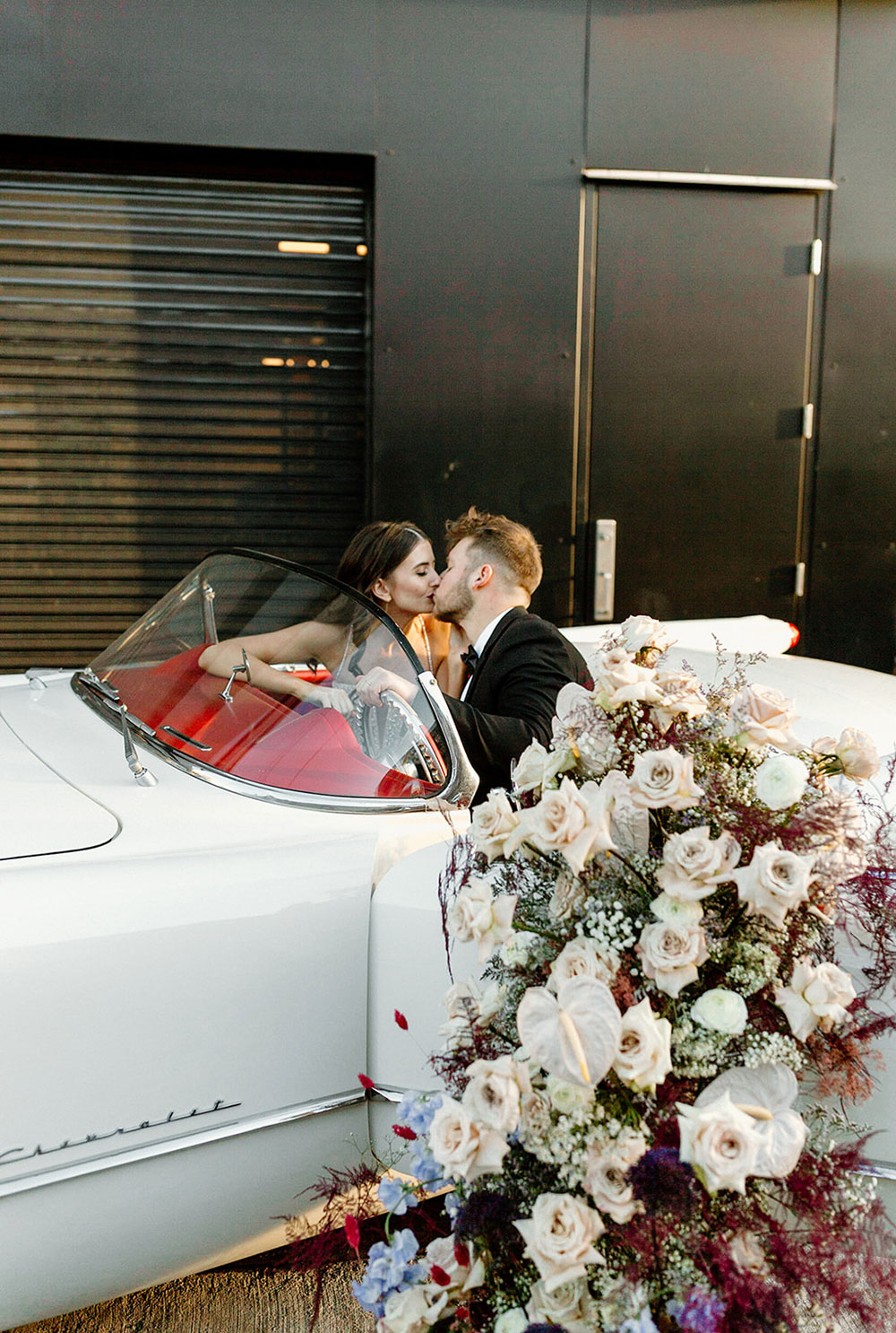 romantic urban elopement