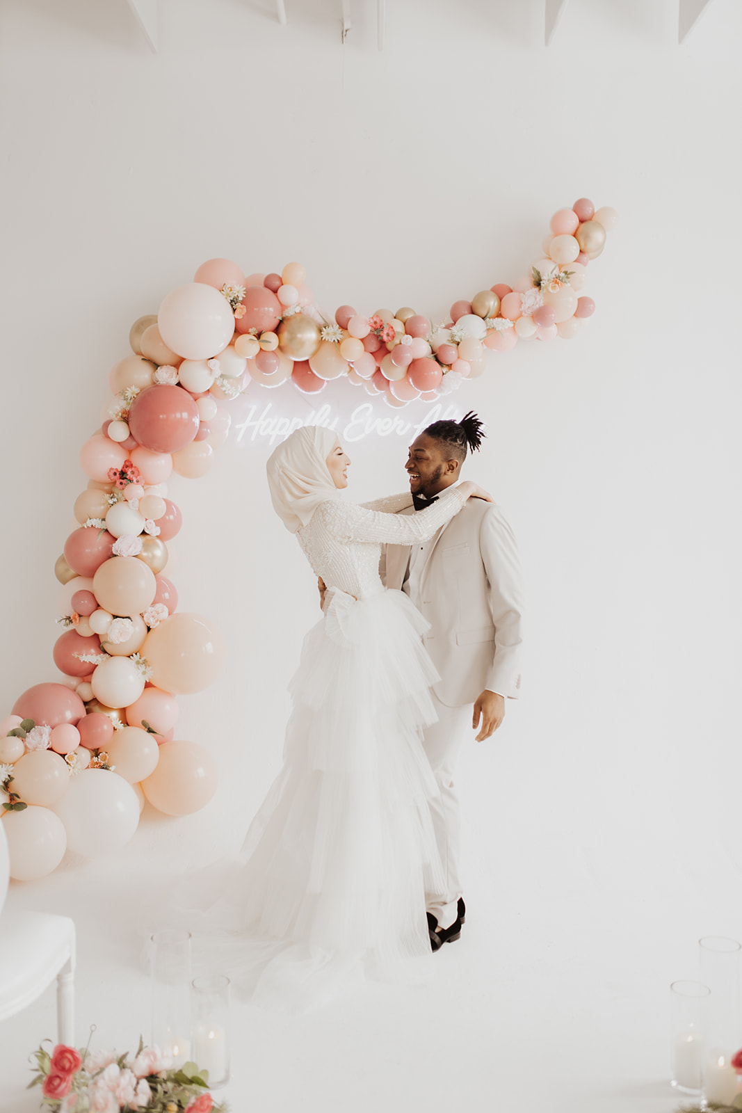 Spring wedding inspo with an adorable balloon chandelier